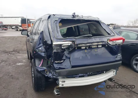 2024 Toyota Rav4 Hybrid Xle z USA, uszkodzony, nr VIN JTMRWRFV9RD236973